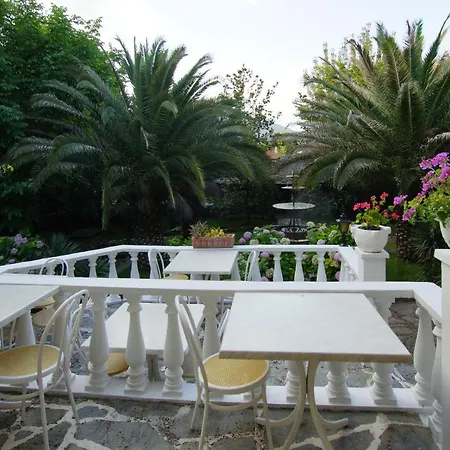 Miramare فندق 3*